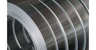 Larghezza materiale della superficie 2B 2200mm della bobina SS304 di acciaio inossidabile del bordo del mulino